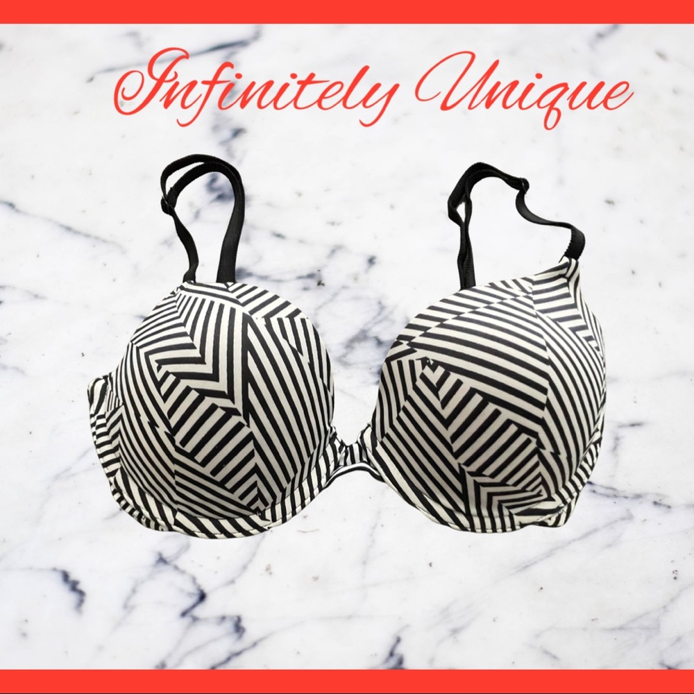 PINK Wear Everywhere Demi Bra-32C